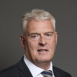 official portrait of lee anderson mp crop 2, 2024